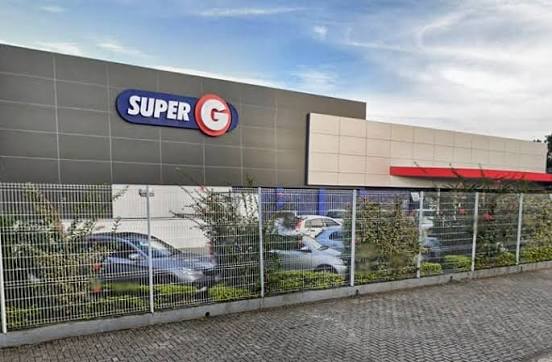 Supermercado, Padaria e Farmácia